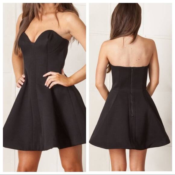 5/$30 Finders Keepers Strapless Mini Fit and Flare Dress Black S - Picture 1 of 5